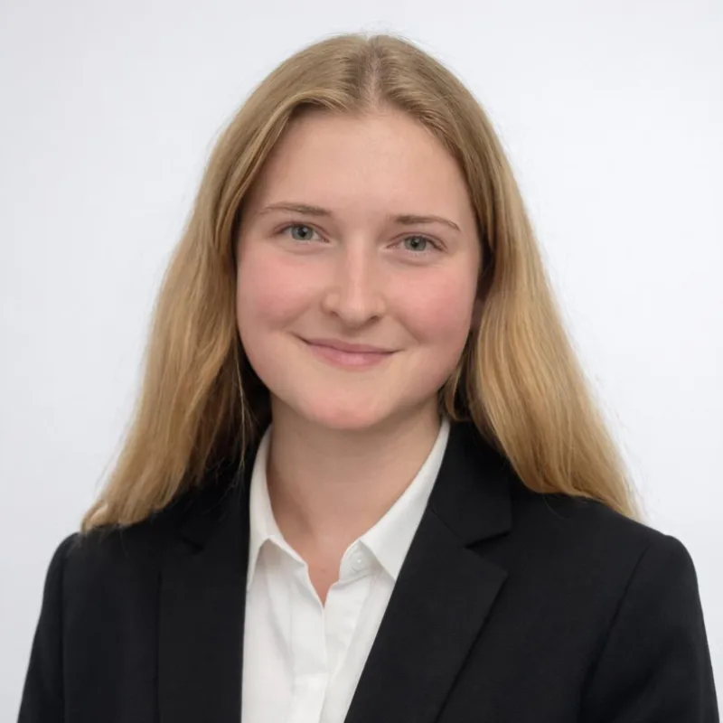 Antonia – Marketing und Sales